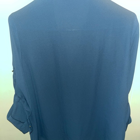 Express blouse large half button down 3/4 or long sleeve - Picture 3 of 3